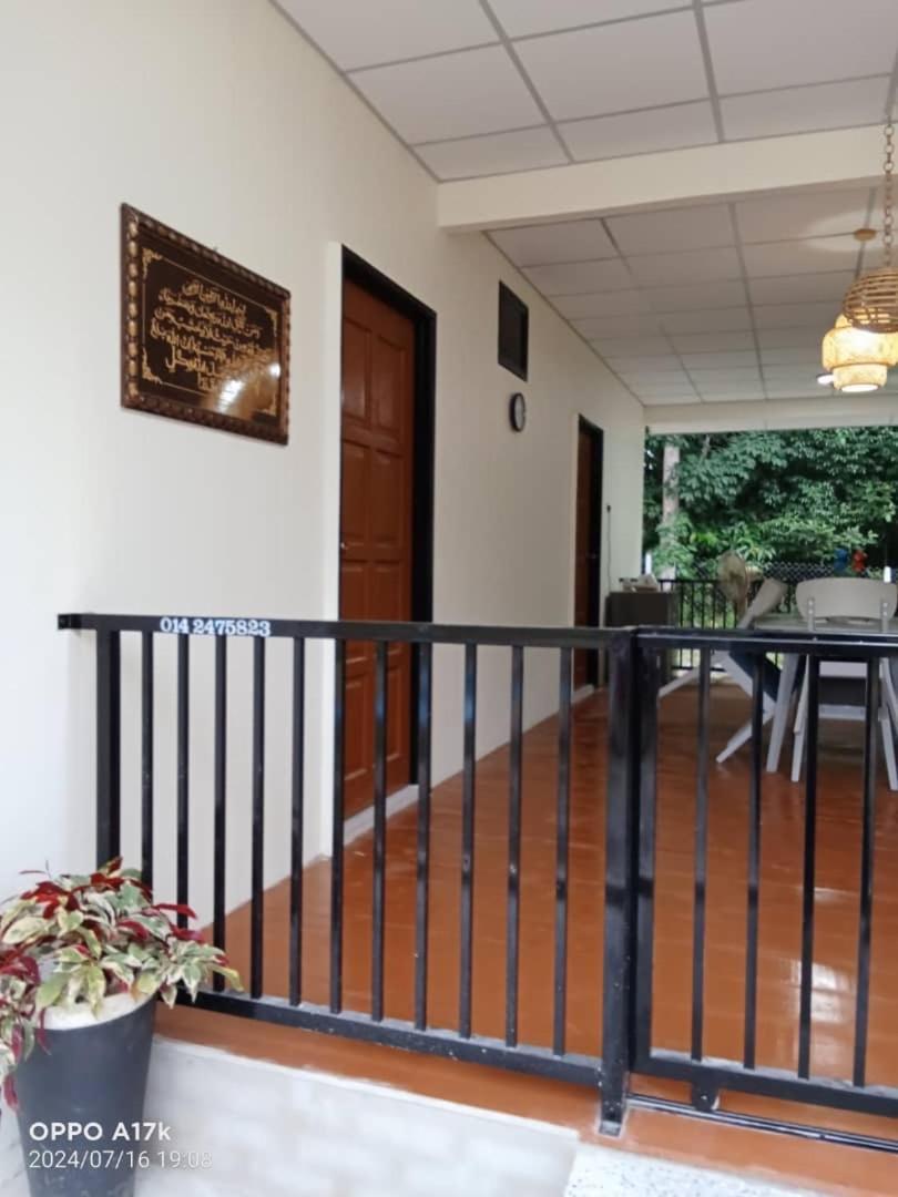 Bilik Umar Apartment Gerik Exterior photo